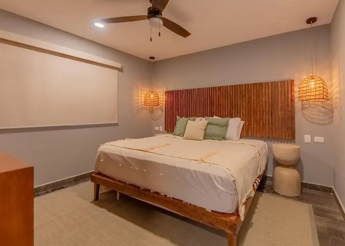 Paramar Black, Style In Zama Apartment *