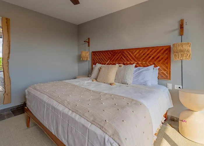 Paramar Black, Style In Zama Apartment Tulum
