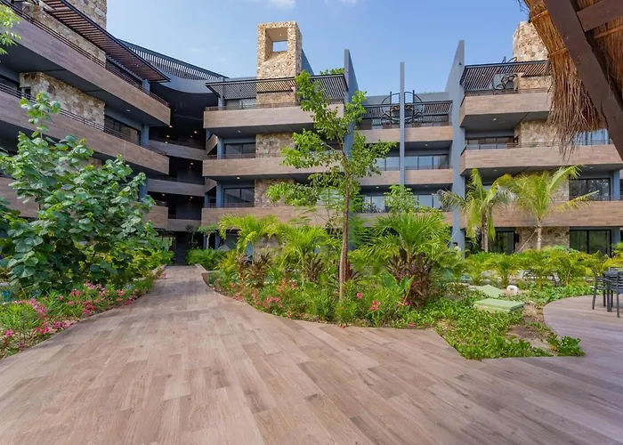 Apartment Paramar Black, Style In Zama